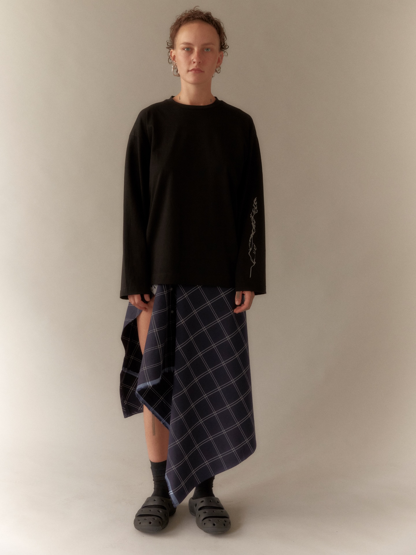 ekat19着用　SKOOT DECAY LONG SLEEVE 1 Decay Long Sleeve – SKOOT